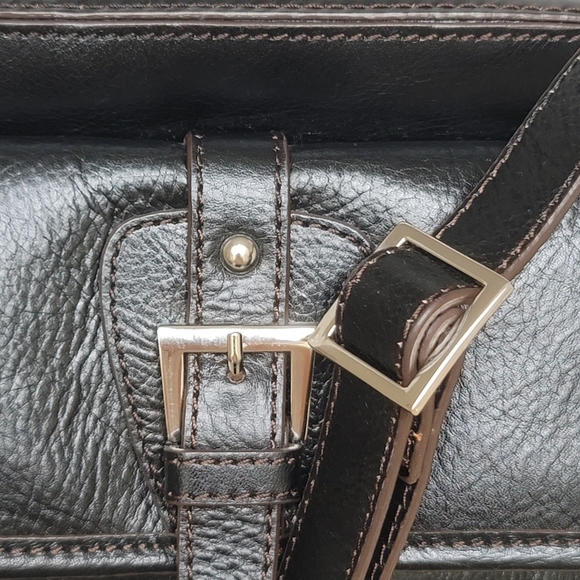 Etienne Aigner Black Leather Adjustable Strap Crossbody Camera Bag Purse - Picture 8 of 16